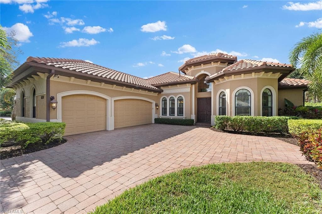 8838 Lely Island CIR NAPLES, FL 34113
