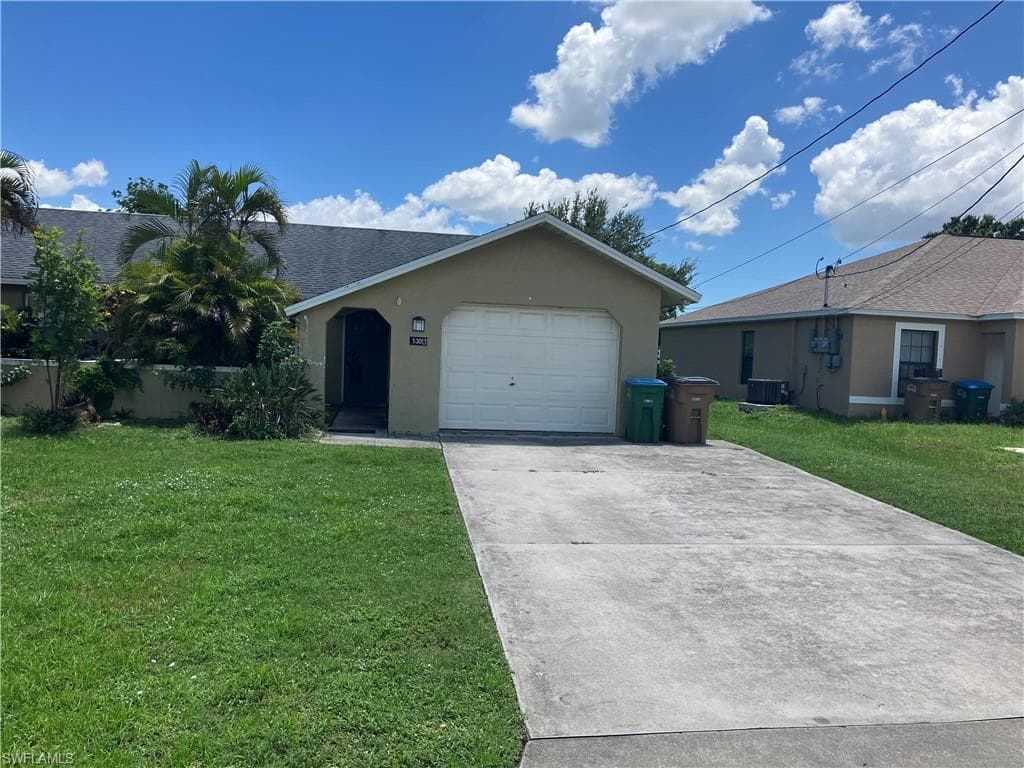530 SE 4th TER B CAPE CORAL, FL 33990