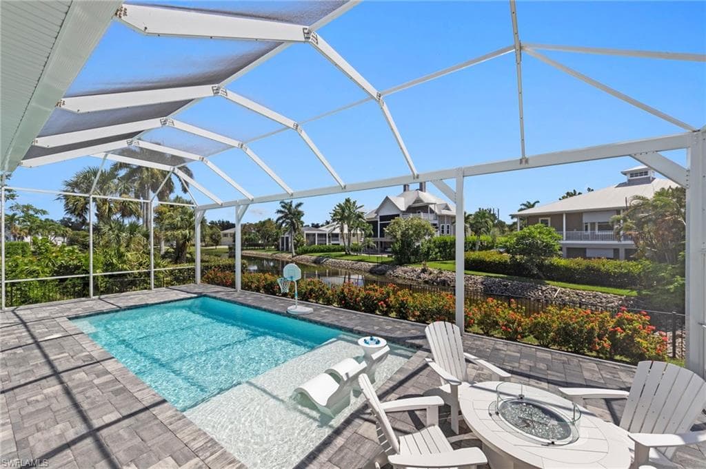 18151 Parkridge CIR FORT MYERS, FL 33908