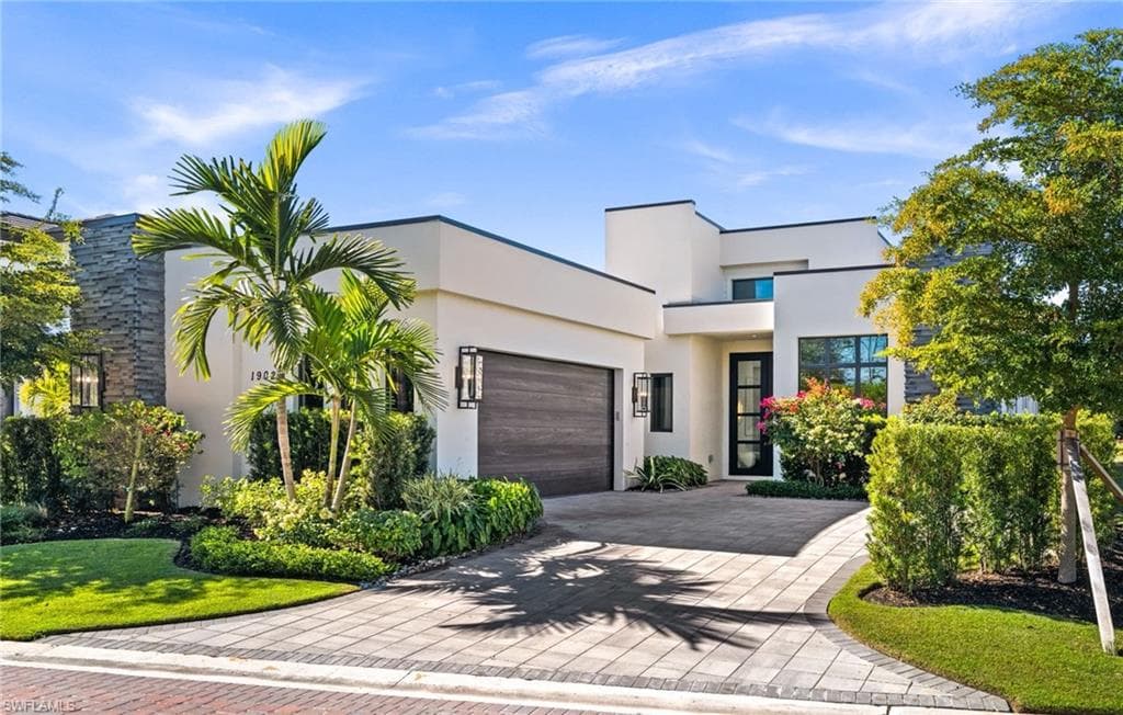 19026 Via Messina WAY MIROMAR LAKES, FL 33913