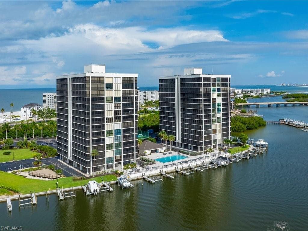 26235 Hickory BLVD 8A BONITA SPRINGS, FL 34134