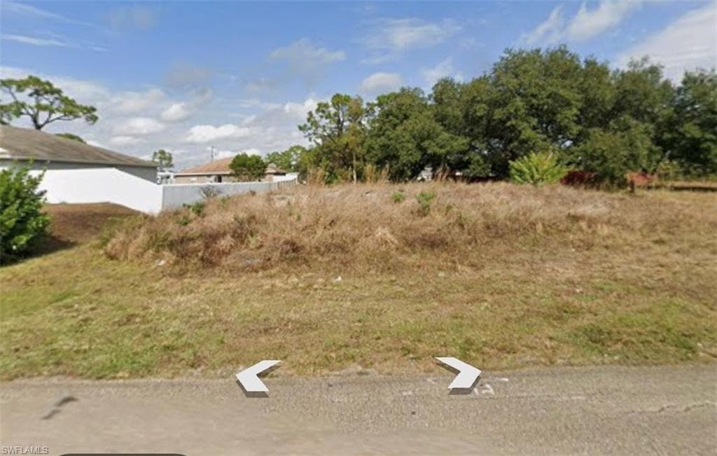 2506 52nd ST SW LEHIGH ACRES, FL 33976