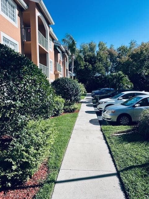 1280 Wildwood Lakes BLVD S 201 NAPLES, FL 34104