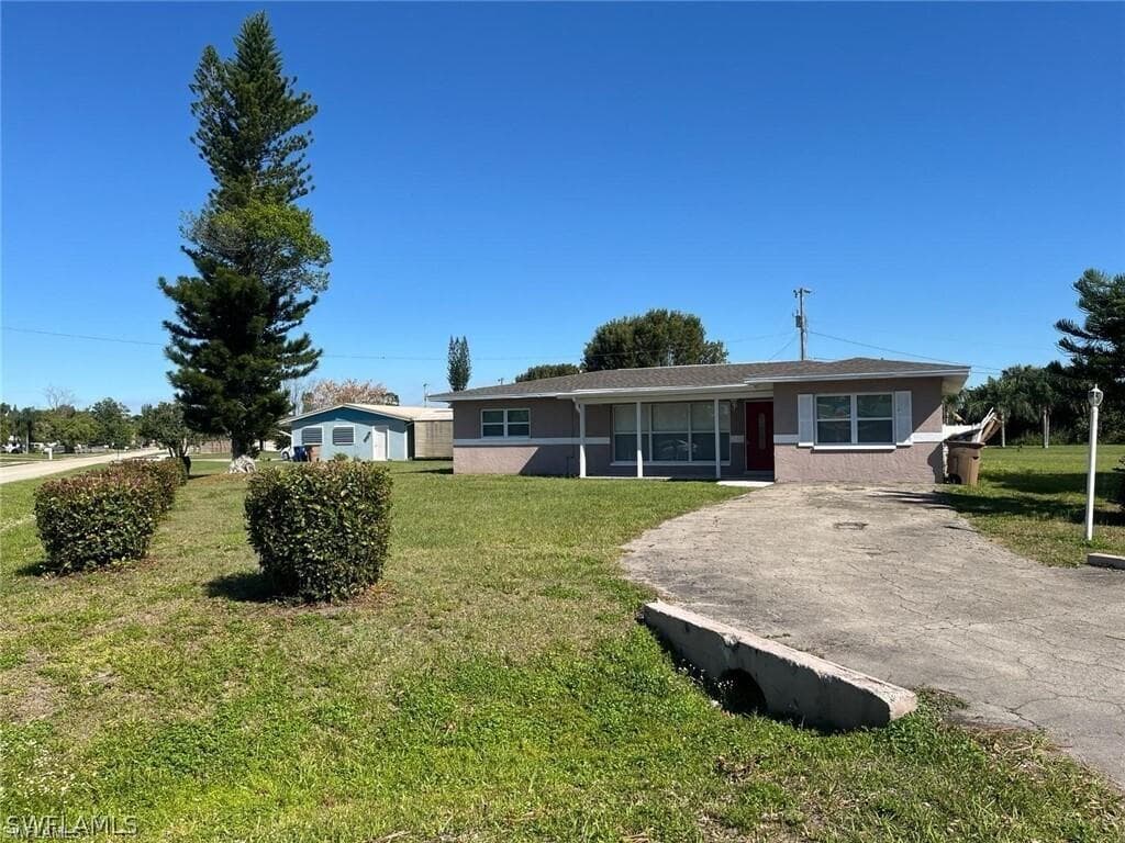 118 Georgia RD LEHIGH ACRES, FL 33936