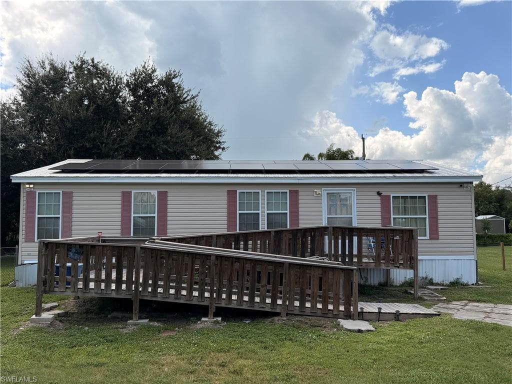 8240 Penny DR NORTH FORT MYERS, FL 33917