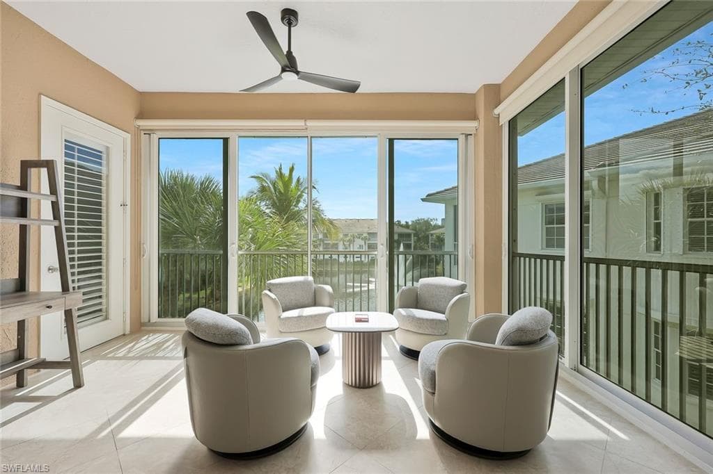 795 Bentwater CIR 204 NAPLES, FL 34108