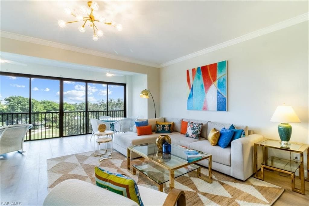7040 Pelican Bay BLVD D405 NAPLES, FL 34108