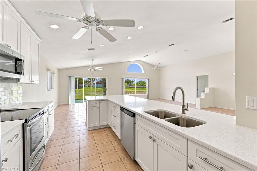 17518 Plumera LN NORTH FORT MYERS, FL 33917