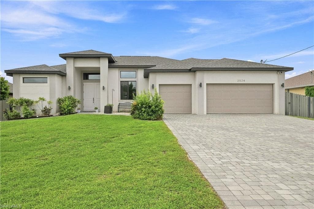 2524 SW 31st LN CAPE CORAL, FL 33914