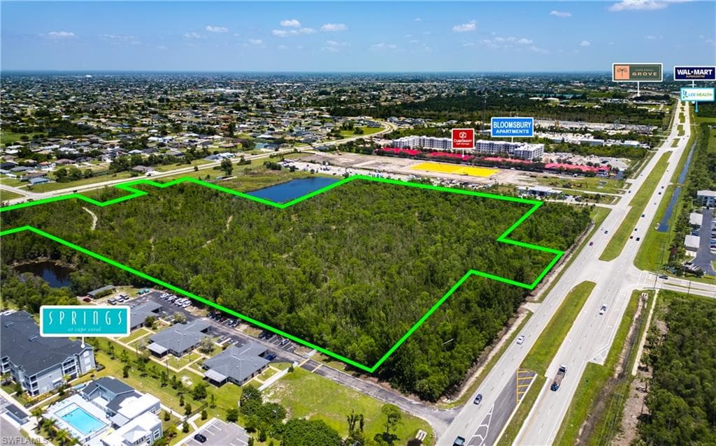 522-594 Atlantica Pines CIR CAPE CORAL, FL 33991