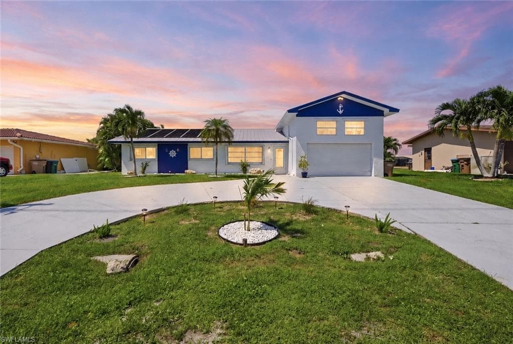 1421 SE 29th TER CAPE CORAL, FL 33904