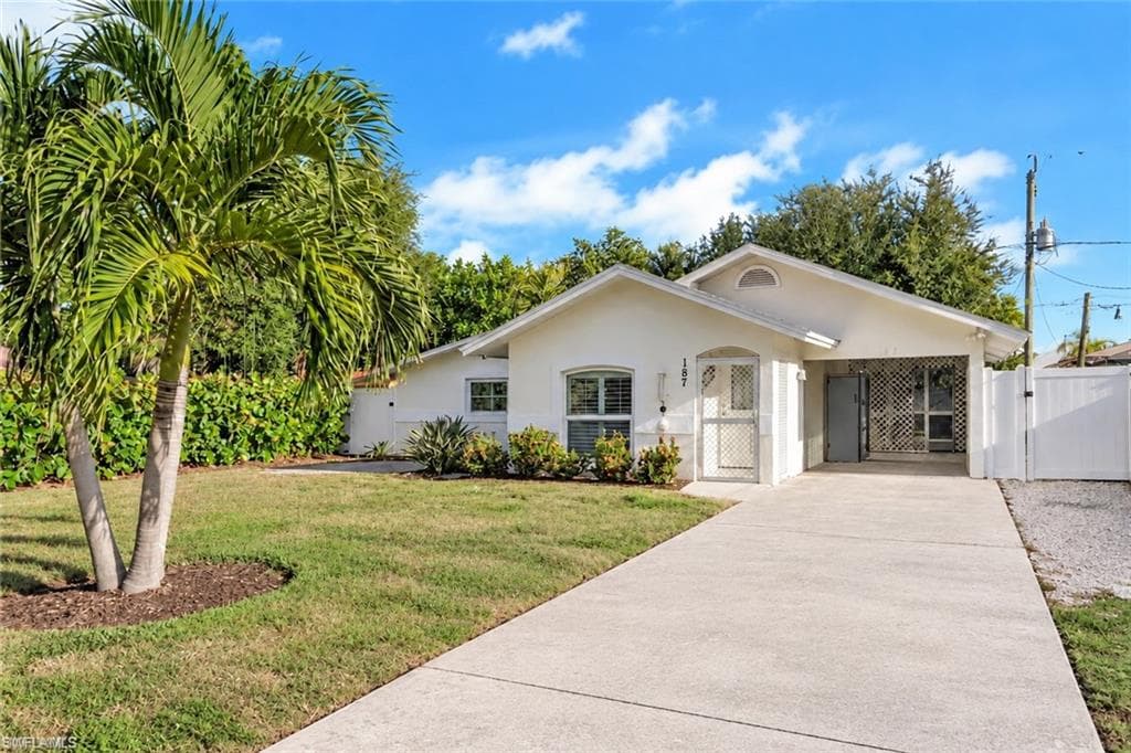 187 2nd ST BONITA SPRINGS, FL 34134