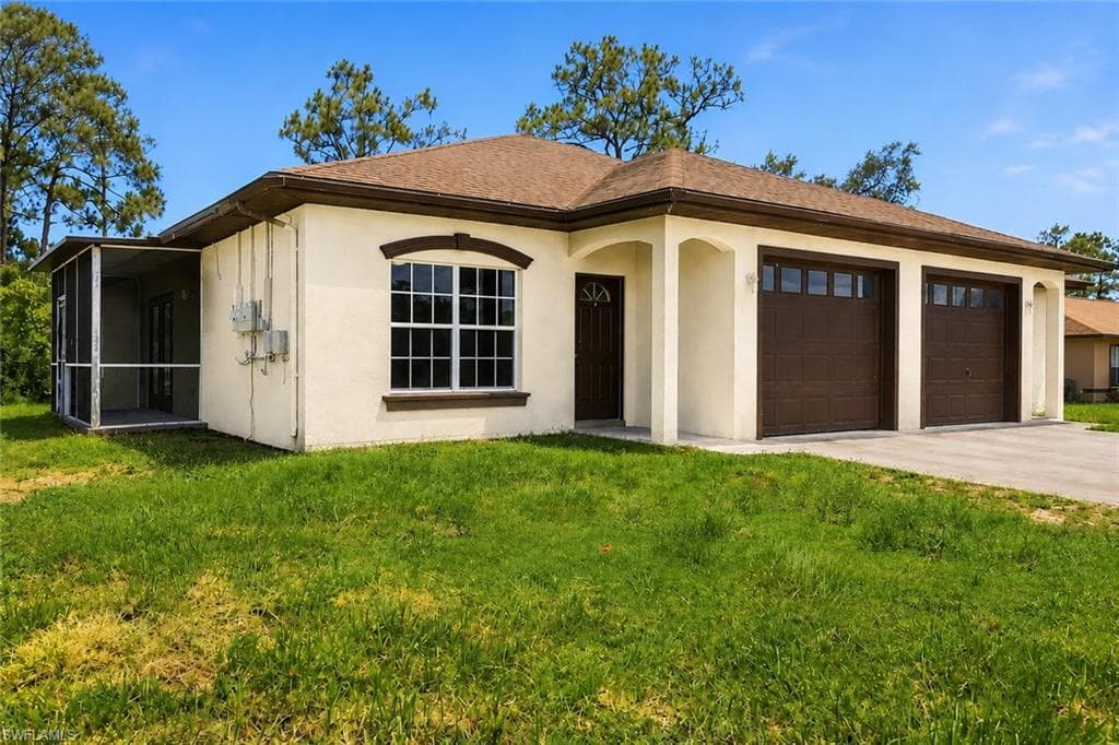 2433 George AVE S LEHIGH ACRES, FL 33973