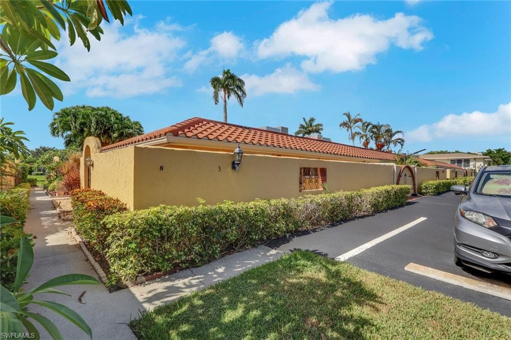 116 Harrison RD 3 NAPLES, FL 34112