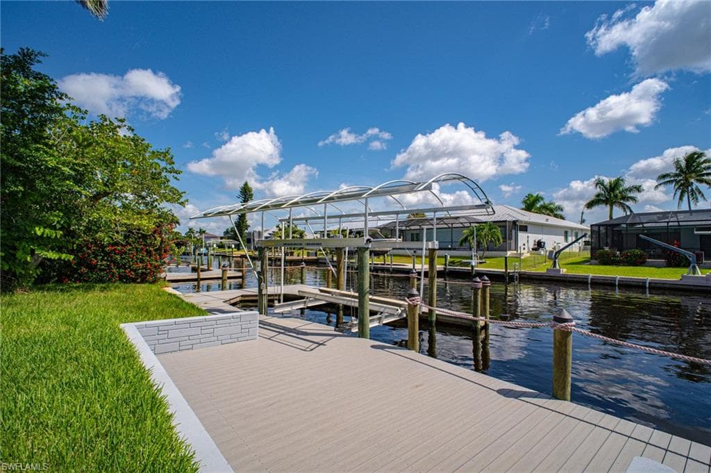 5259 Skylark CT CAPE CORAL, FL 33904