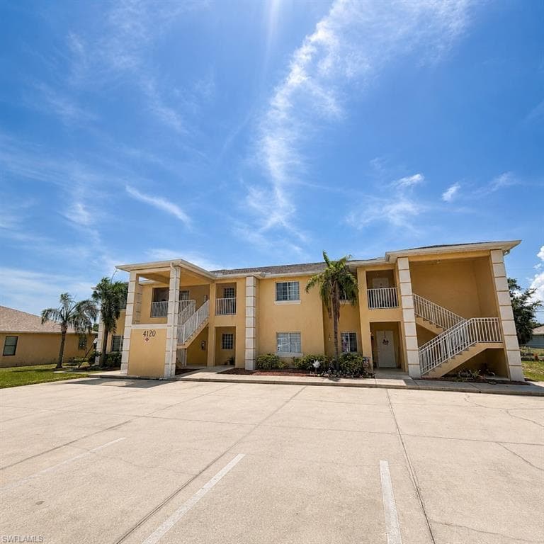 4120 Skyline BLVD 6 CAPE CORAL, FL 33914
