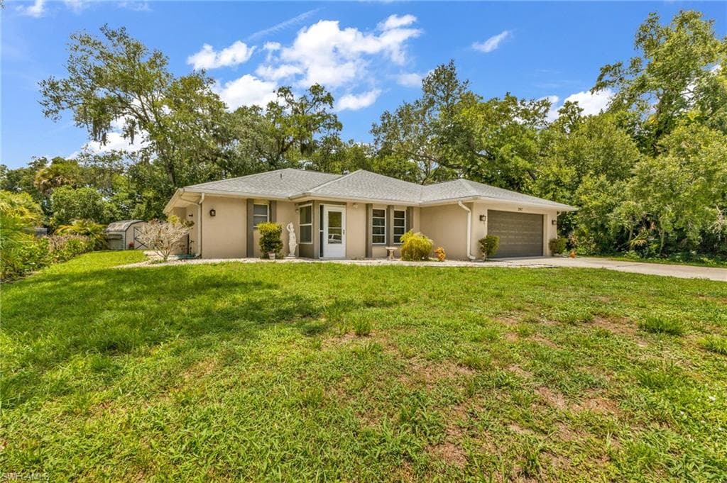 297 Flamingo BLVD PORT CHARLOTTE, FL 33954