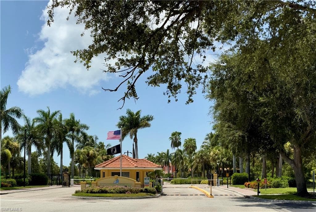 9809 Boraso WAY 103 FORT MYERS, FL 33908
