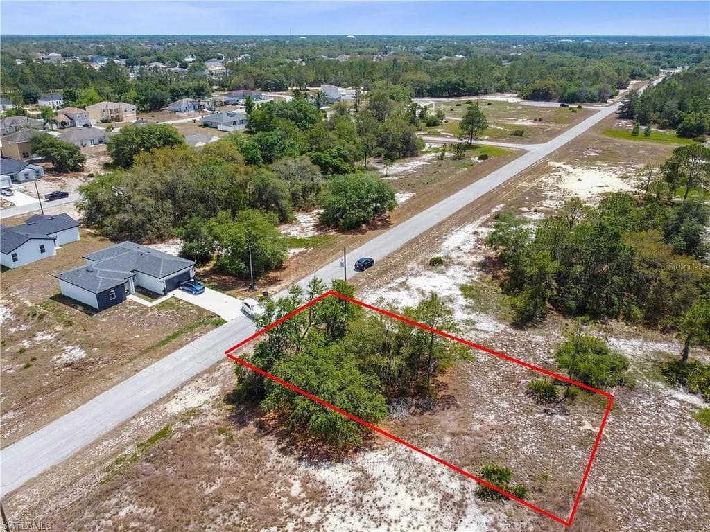 1344 HILLSBOROUGH CT KISSIMMEE, FL 34759