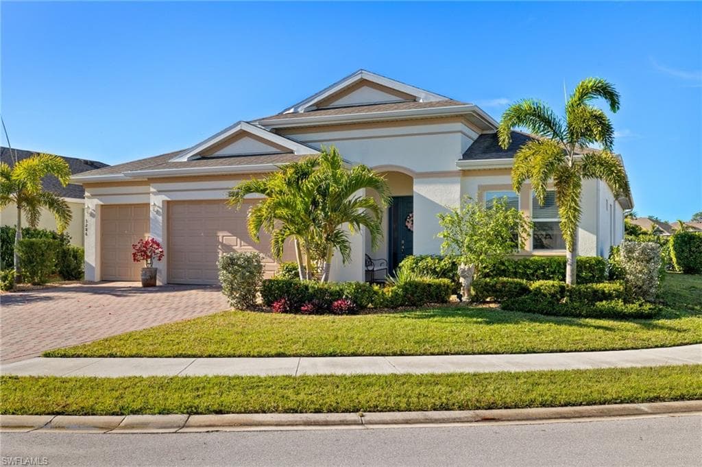 3286 Baravaldo CIR CAPE CORAL, FL 33909
