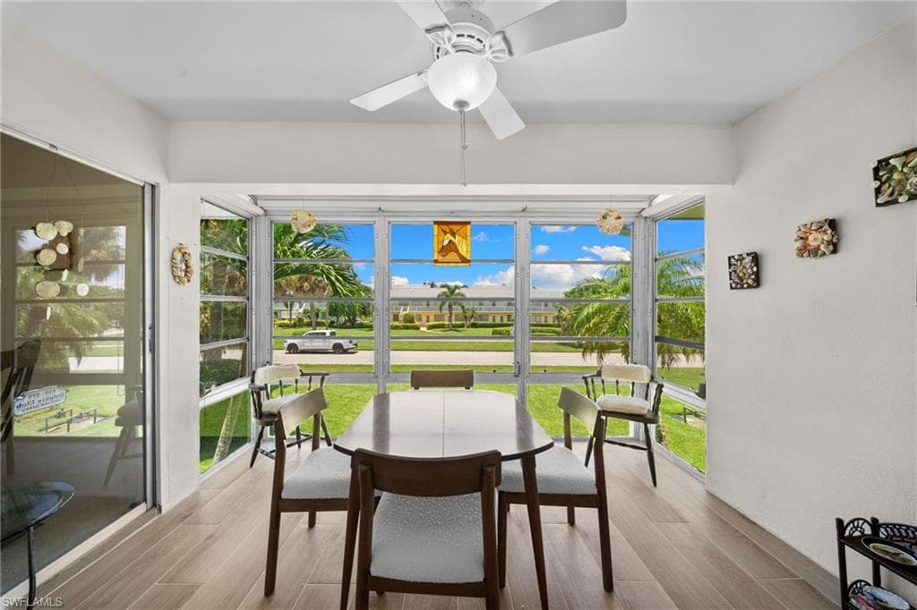 468 12th AVE S 468 NAPLES, FL 34102