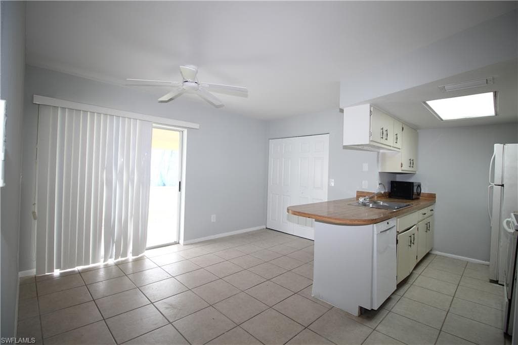 613 Hancock Bridge PKWY CAPE CORAL, FL 33990