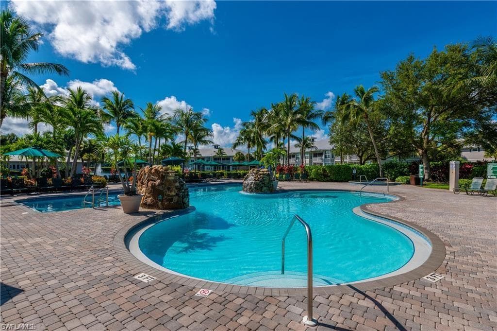 7940 Mahogany Run LN 623 NAPLES, FL 34113