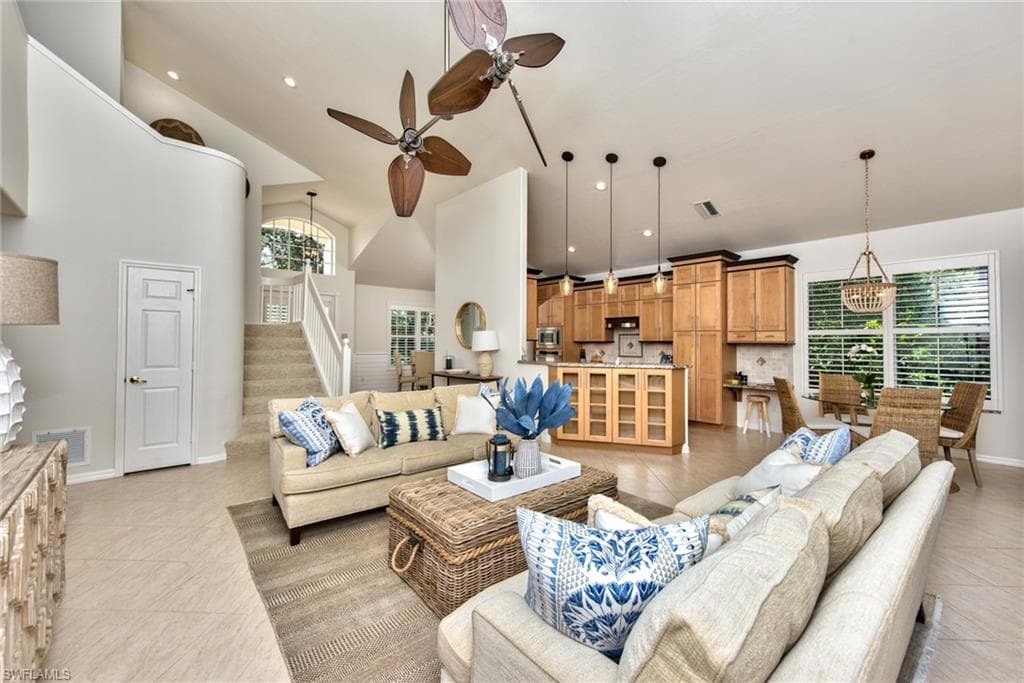 1705 Marsh RUN NAPLES, FL 34109