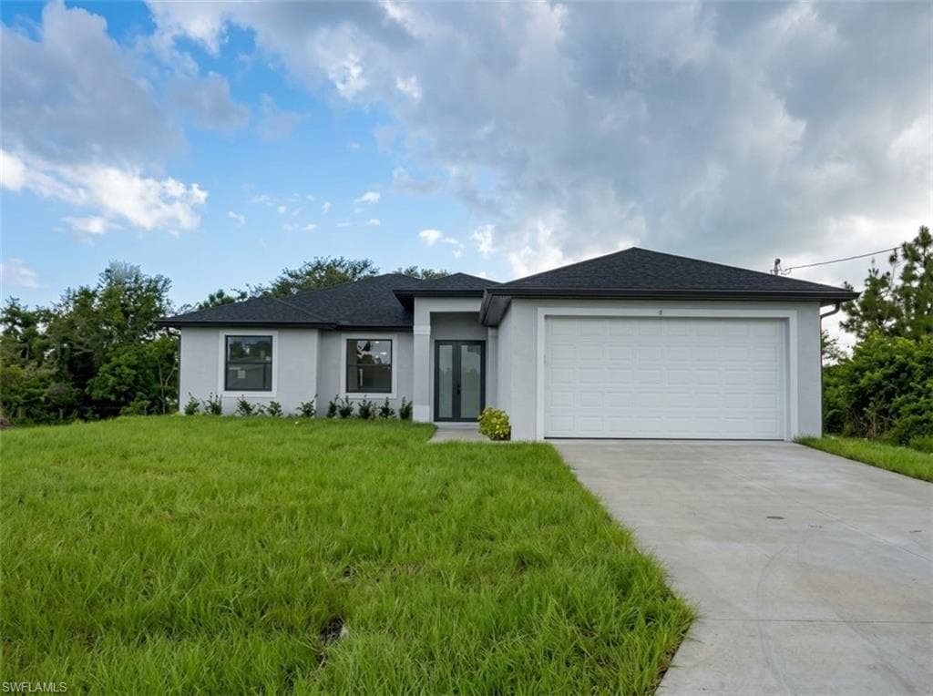 419 Yolanda ST LEHIGH ACRES, FL 33972