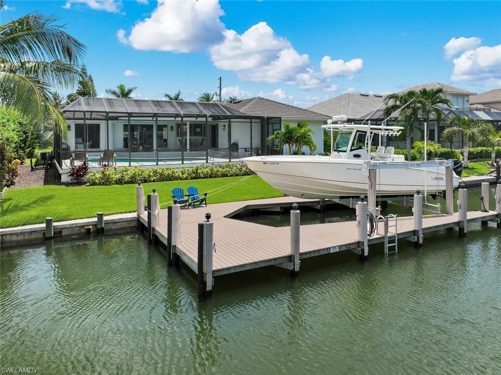641 Hernando DR MARCO ISLAND, FL 34145