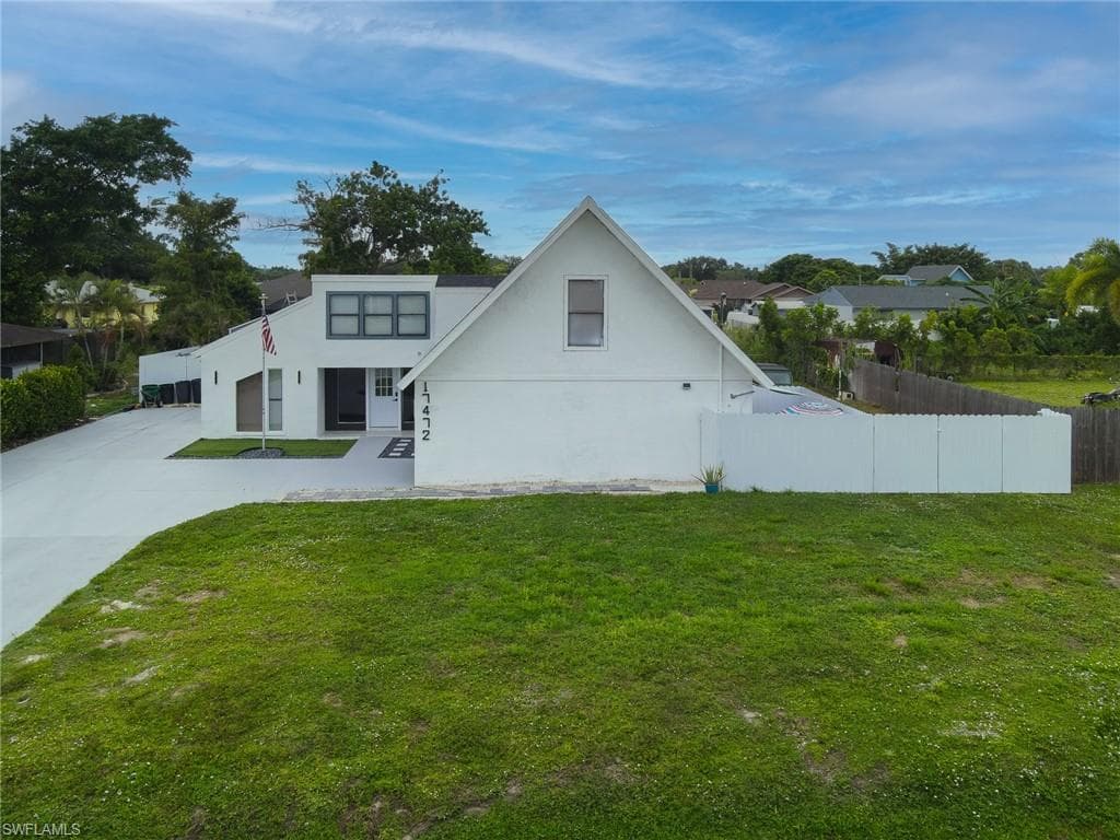 17472 Phlox DR FORT MYERS, FL 33967