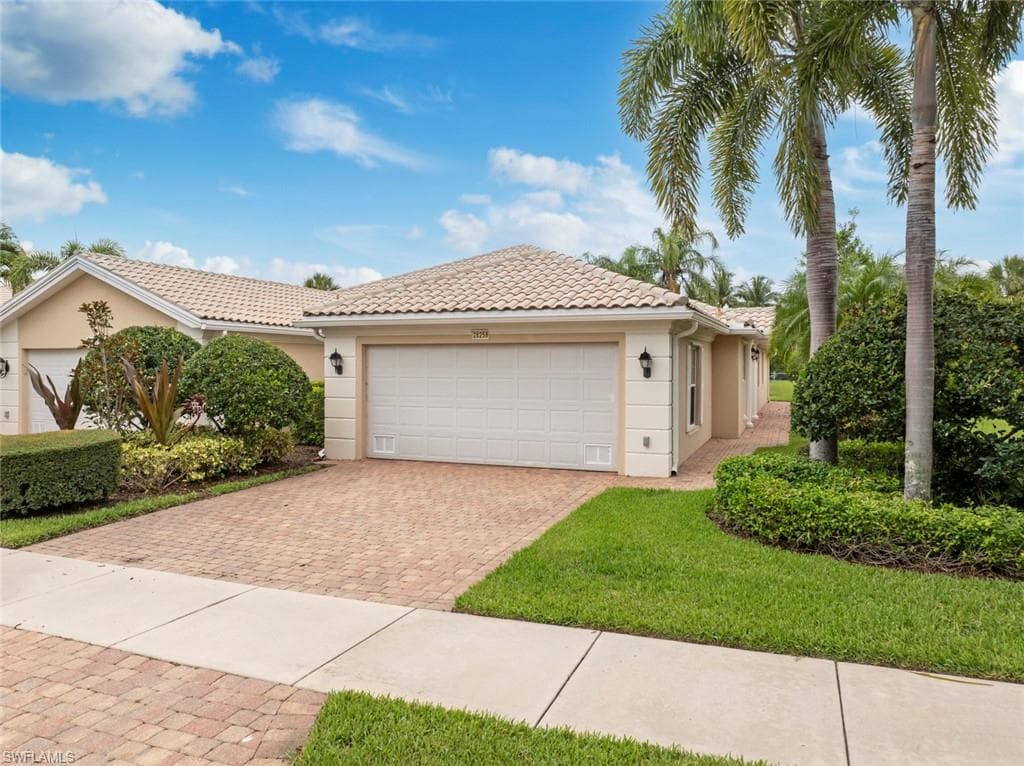 28258 Islet TRL BONITA SPRINGS, FL 34135