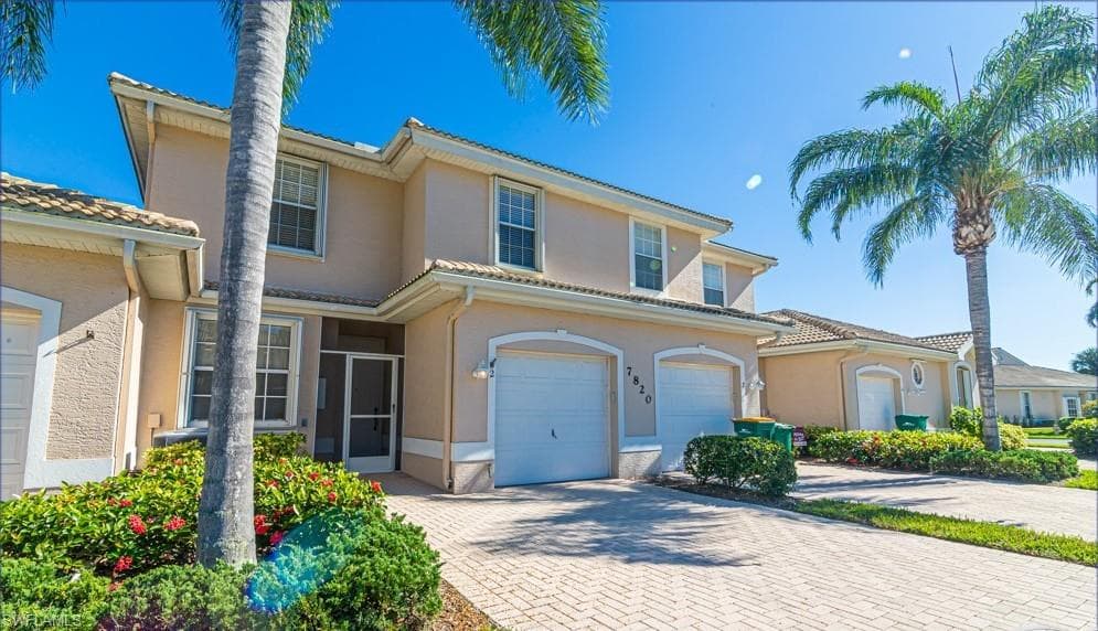 7820 Sandpine CT 2302 NAPLES, FL 34104