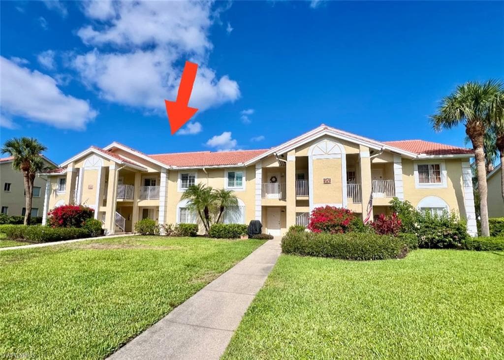 7749 Jewel LN 202 NAPLES, FL 34109