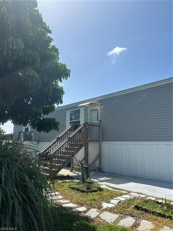 11261 Bombay LN FORT MYERS, FL 33908