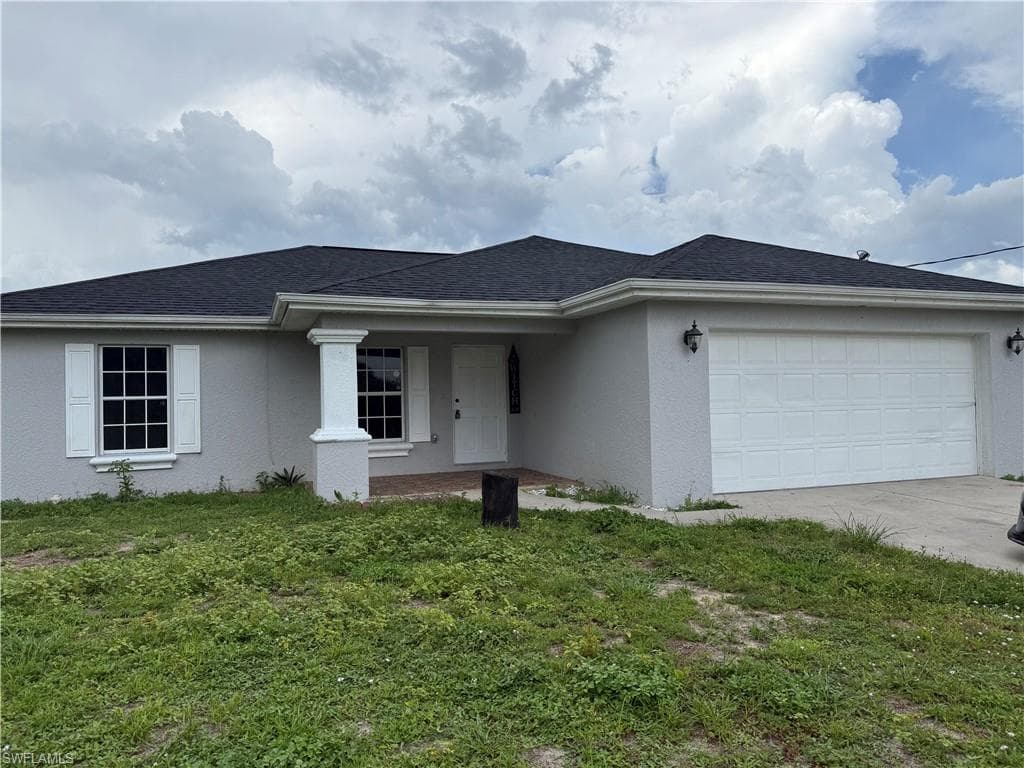 3819 24th ST W LEHIGH ACRES, FL 33971