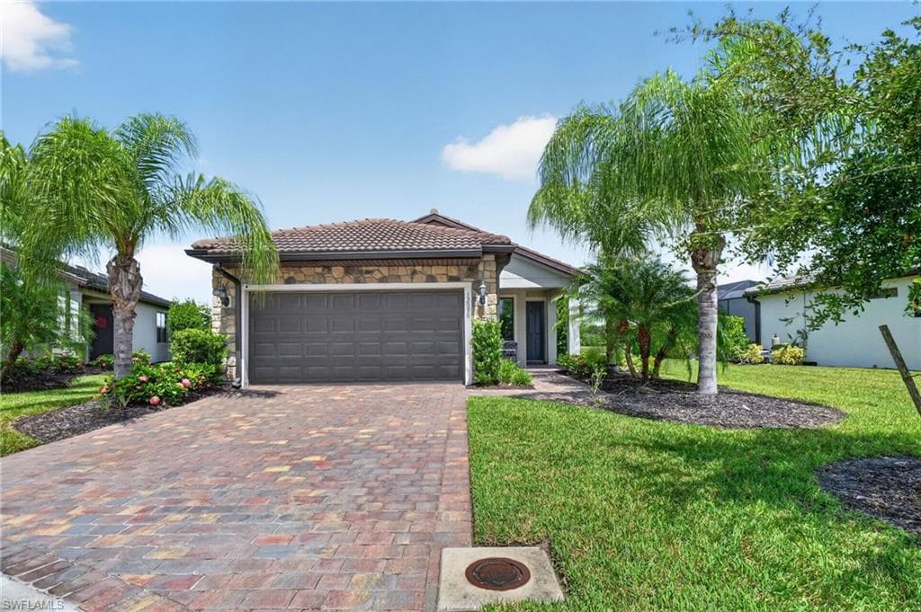 12056 Westmoreland WAY FORT MYERS, FL 33913