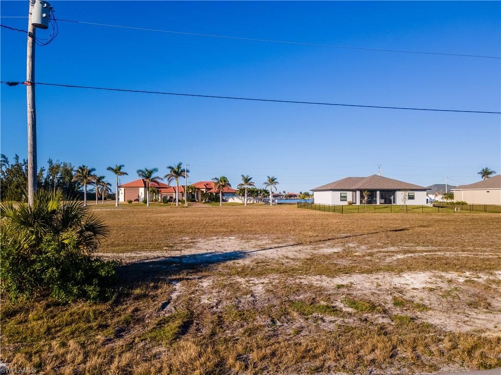 4351 NW 27th LN CAPE CORAL, FL 33993