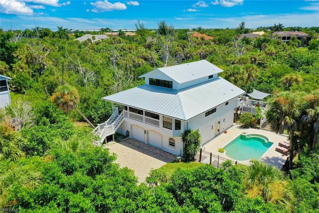 6062 Dinkins Lake RD SANIBEL, FL 33957