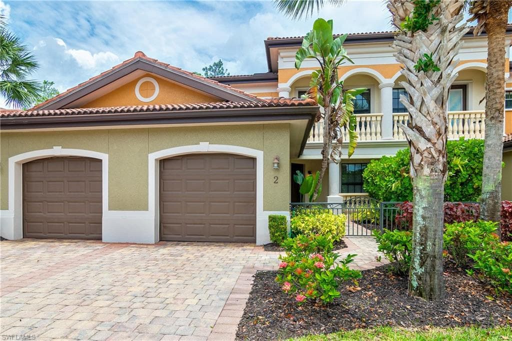 1244 Carpazi CT 2 NAPLES, FL 34105