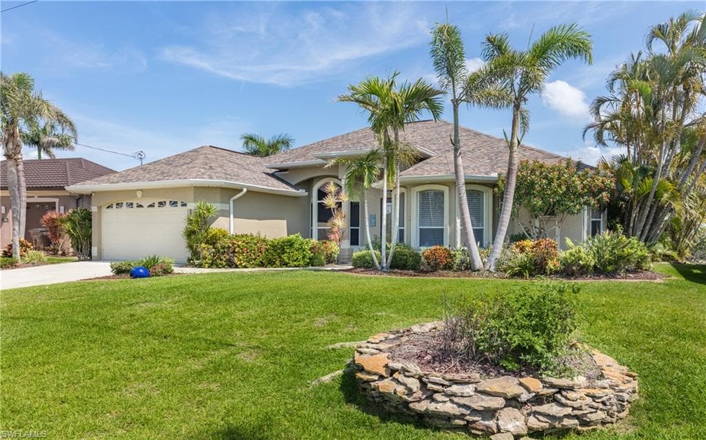 2317 SW 43rd LN CAPE CORAL, FL 33914
