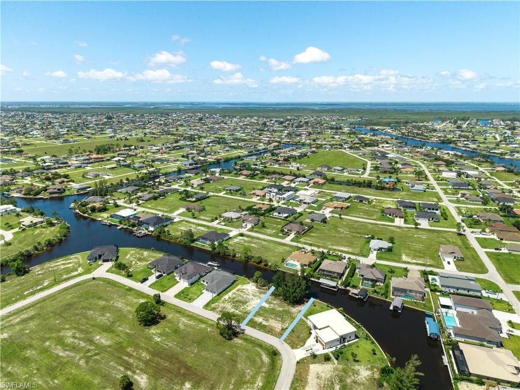 2022 NW 32nd PL CAPE CORAL, FL 33993