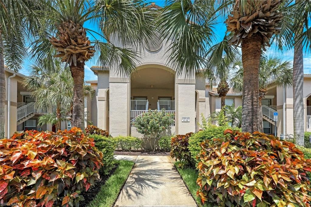 20030 Barletta LN 411 ESTERO, FL 33928