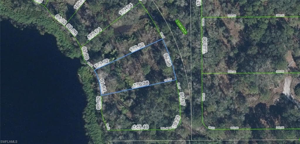 6407 E Banyan PL SEBRING, FL 33875
