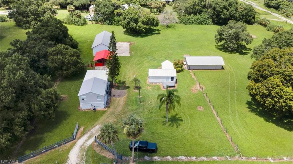 2950 Packinghouse RD ALVA, FL 33920