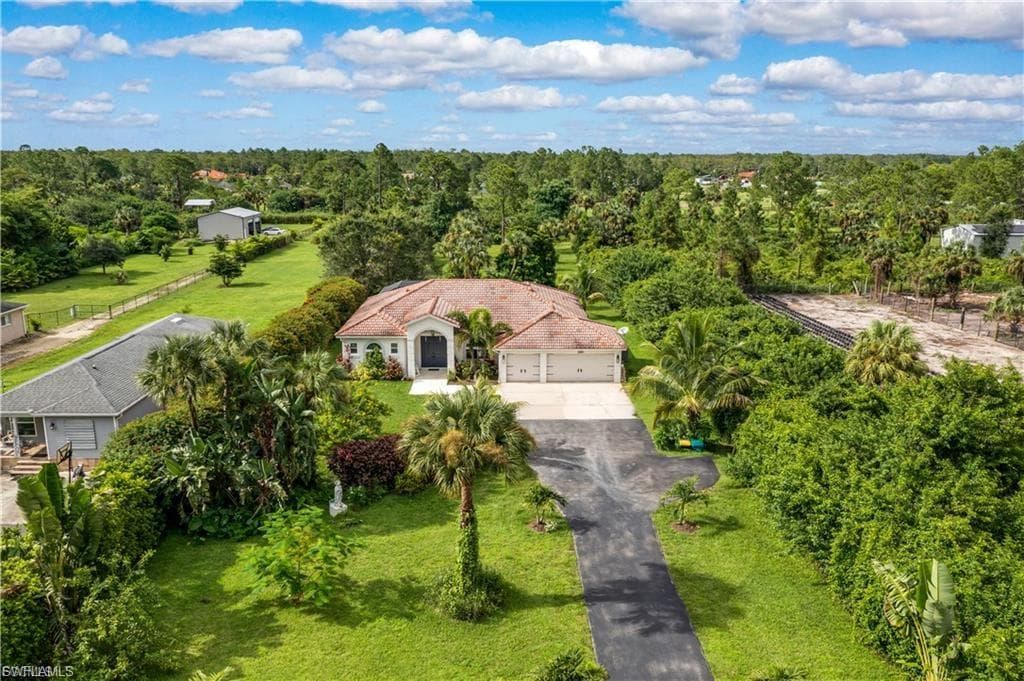2991 20th AVE NE NAPLES, FL 34120