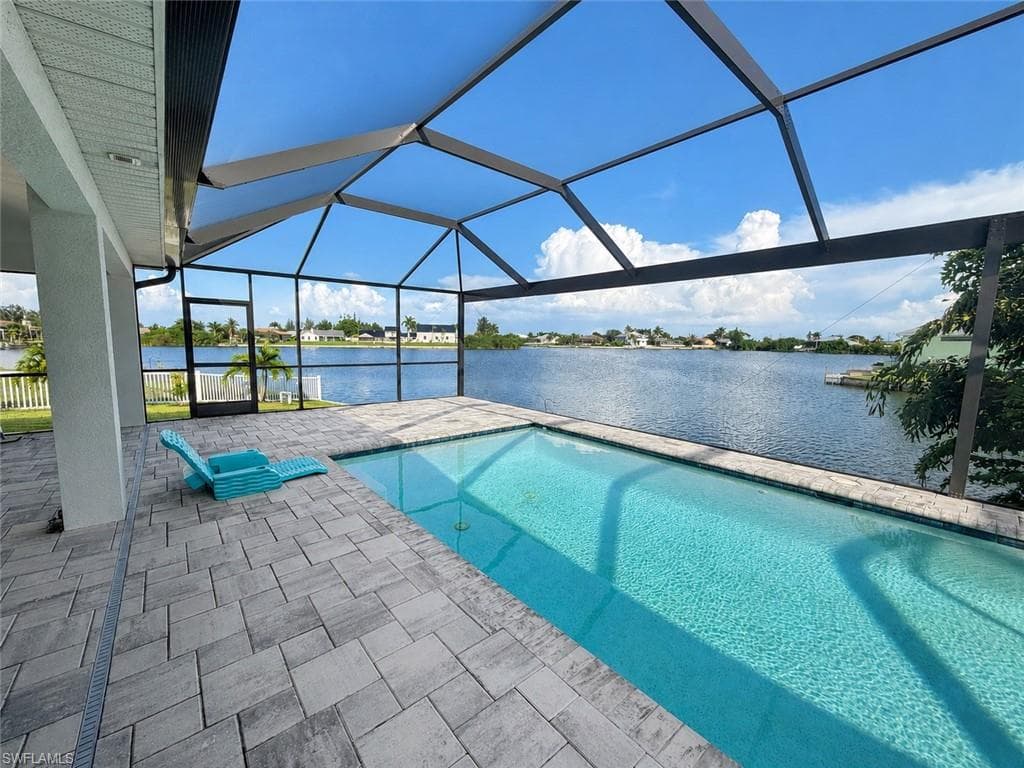 230 NE 18th ST CAPE CORAL, FL 33909