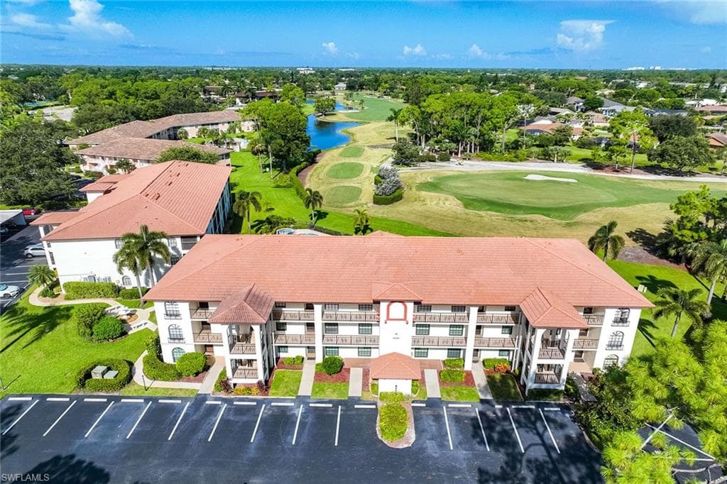 605 Augusta BLVD 11 NAPLES, FL 34113