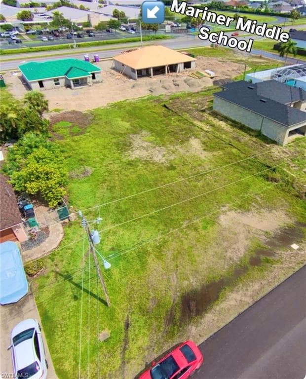 437 16th PL CAPE CORAL, FL 33993