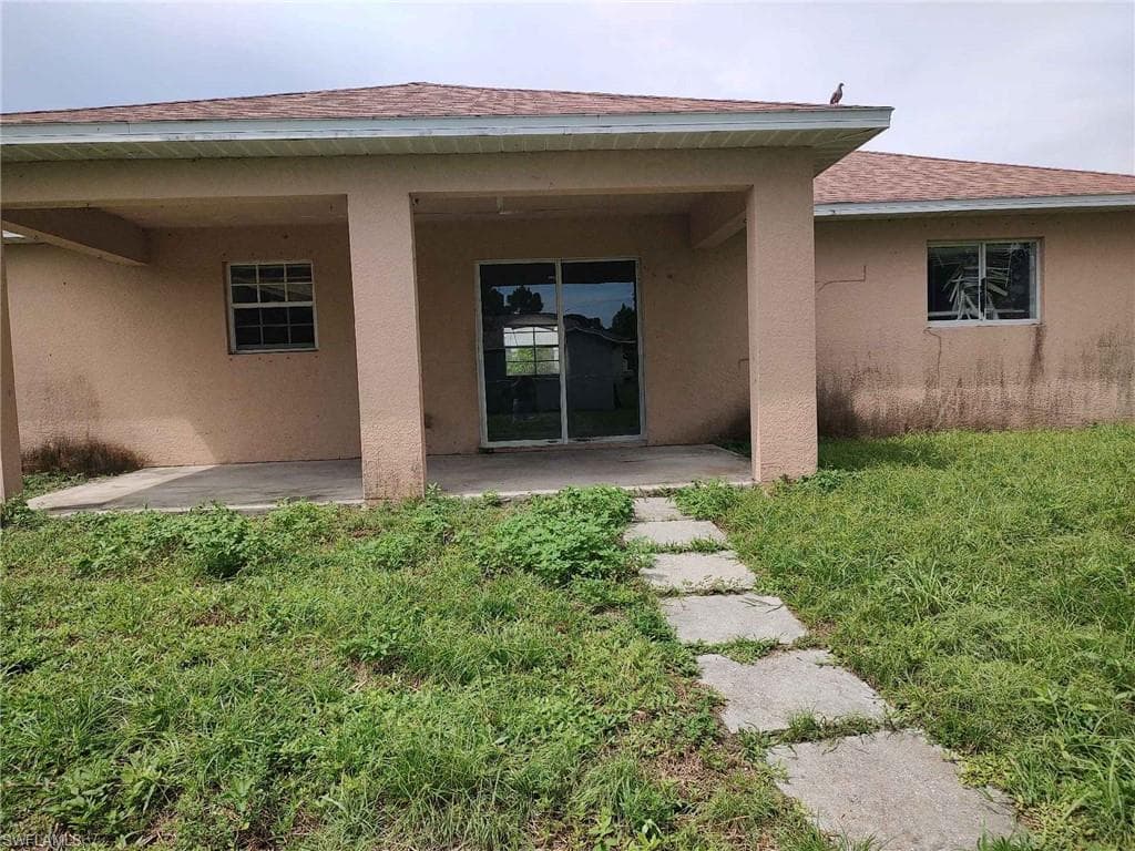 3125 74th ST W LEHIGH ACRES, FL 33971